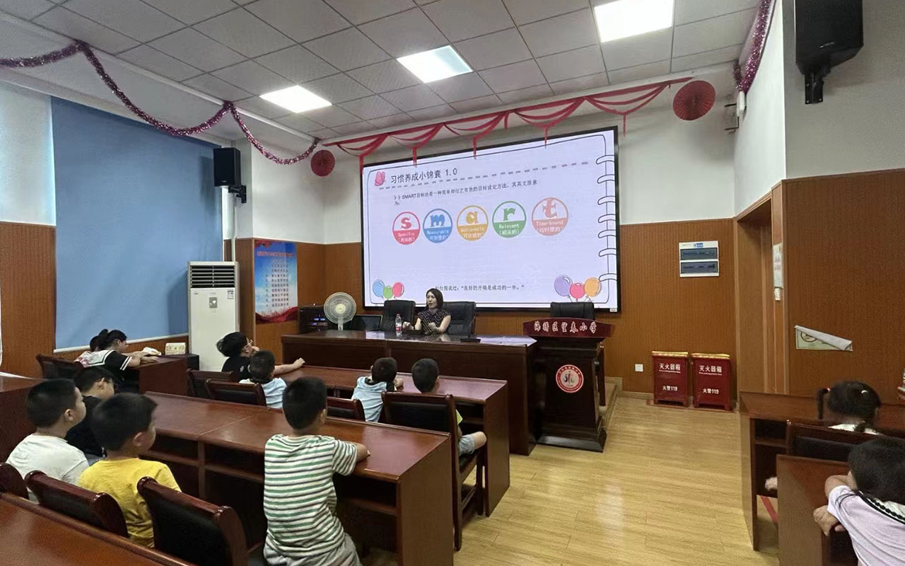 高邑望春小学